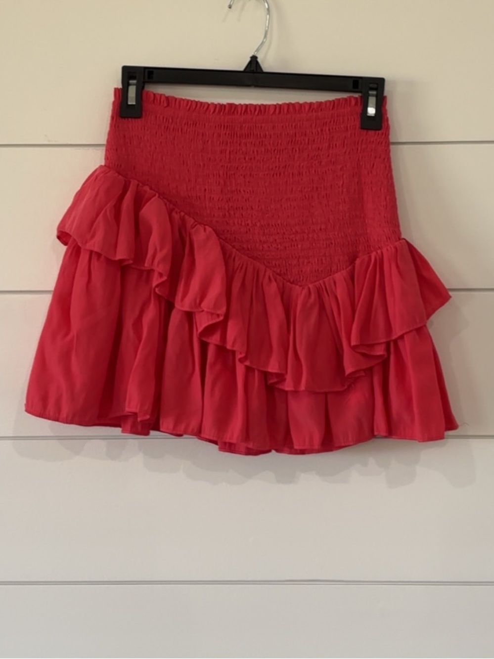 Women’s DO + BE dark pink skirt
